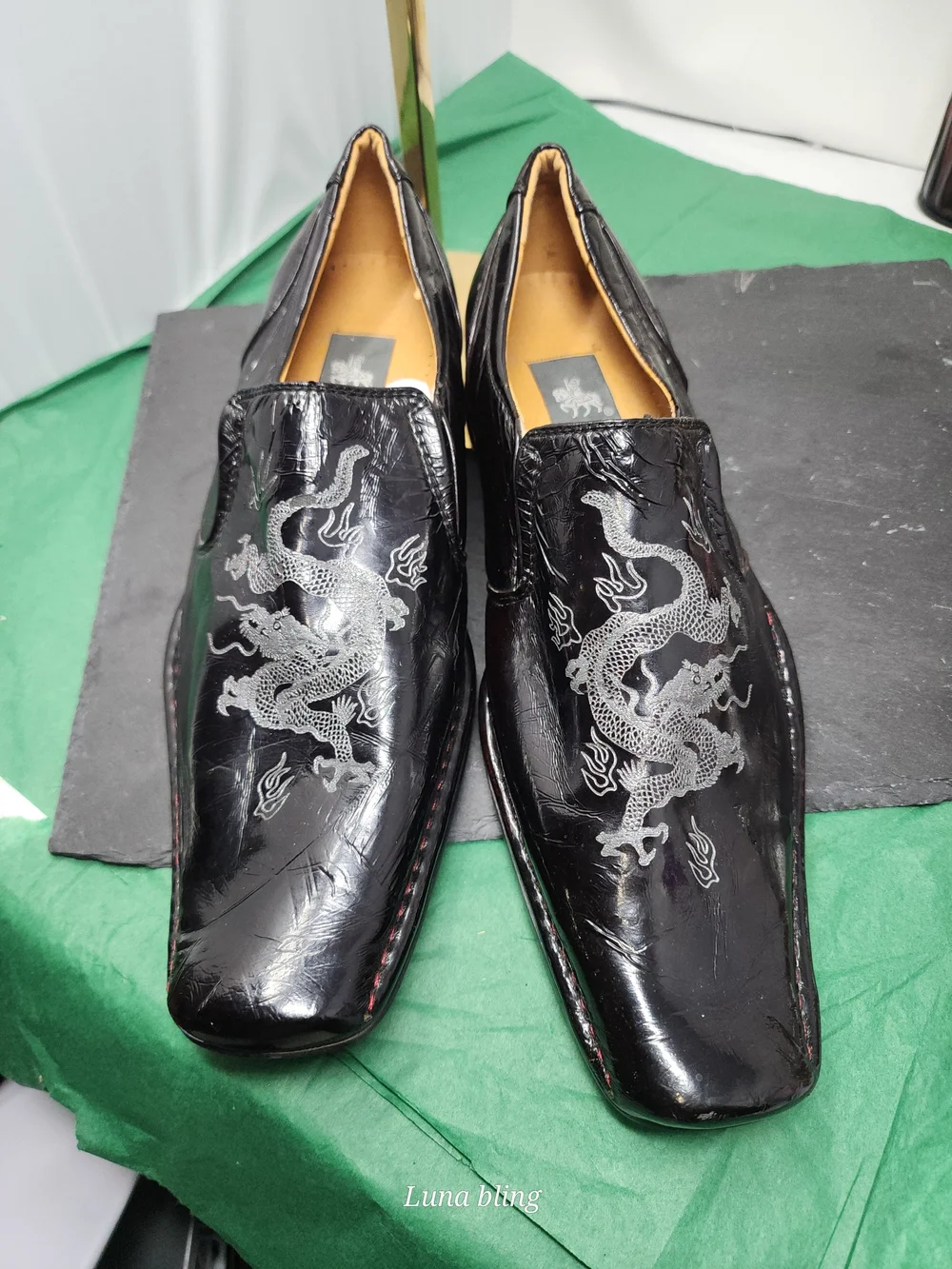 Black Dragon Embroidered Men’s Slip-On Dress Shoes